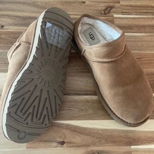 UGG Classic Slipper